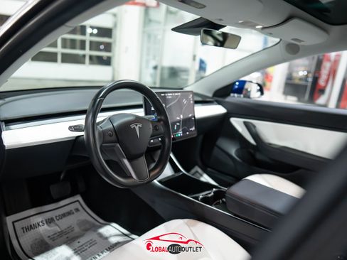 Used 2019 Tesla Model 3 Long Range image 13