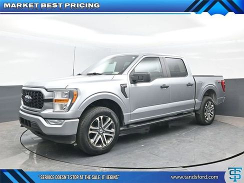 Certified 2022 Ford F150 XL w/ STX Appearance Package AWD/4WD image 1