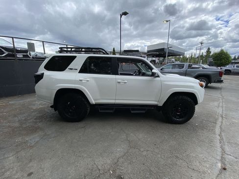 Used 2020 Toyota 4Runner TRD Pro AWD/4WD image 7