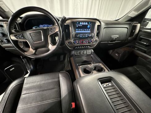Used 2018 GMC Sierra 2500 Denali w/ Duramax Plus Package image 16