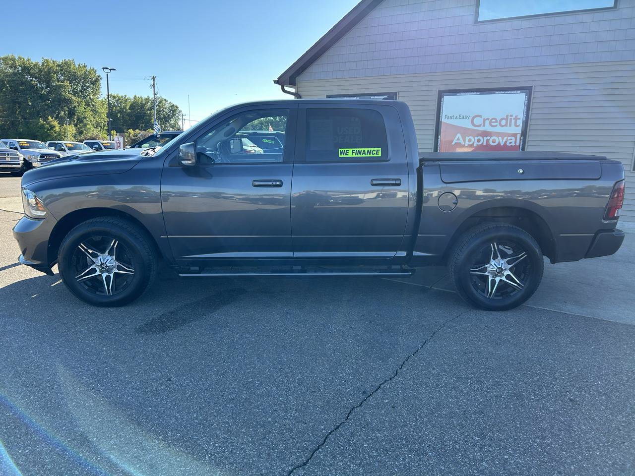 Used 2018 RAM 1500 Sport w/ Sport Premium Group AWD/4WD image 8