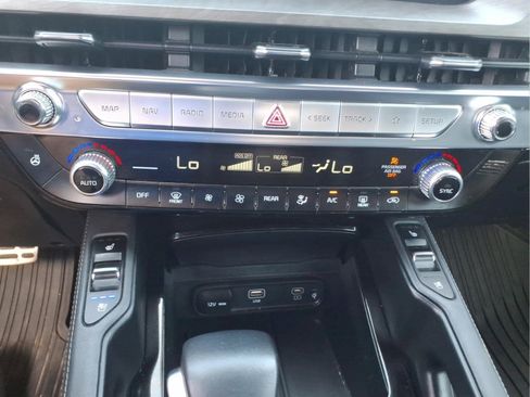 Used 2023 Kia Telluride SX Prestige X-Pro AWD/4WD image 25
