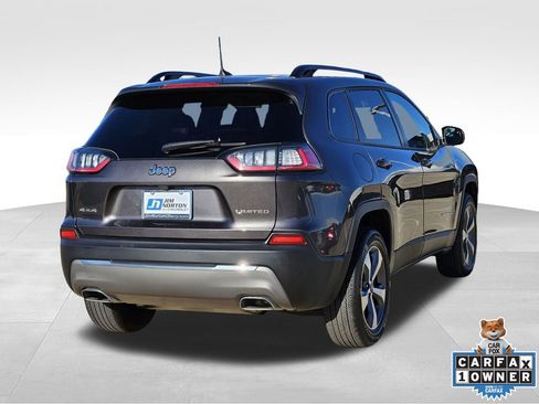 Used 2022 Jeep Cherokee Limited image 9