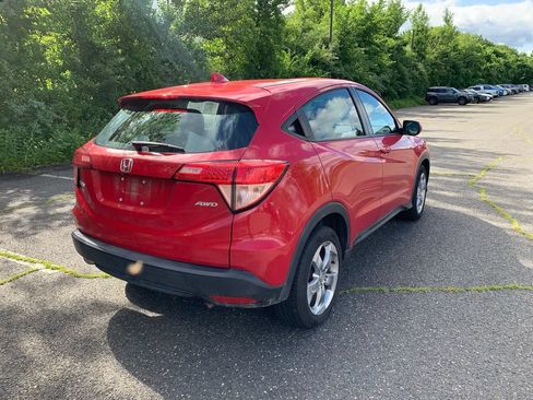Used 2018 Honda HR-V LX image 5