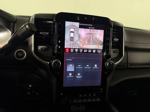 Used 2025 RAM 2500 Laramie w/ Night Edition AWD/4WD image 21
