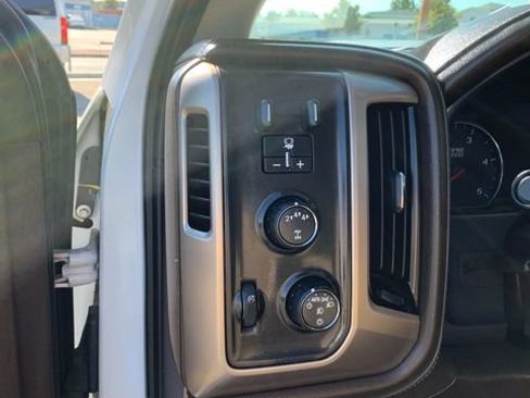 Certified 2019 GMC Sierra 2500 Denali w/ Duramax Plus Package AWD/4WD image 22