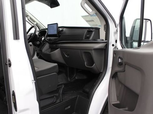 New 2026 Ford Transit 150 Low Roof w/ Load Area Protection Package RWD image 21