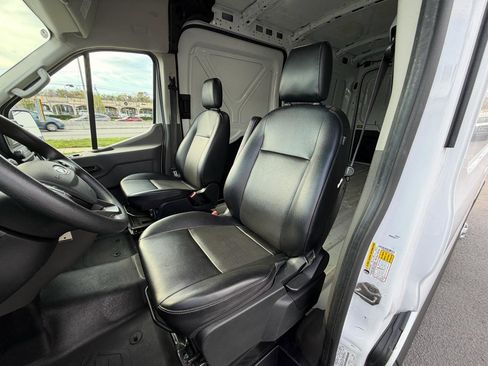 Used 2024 Ford Transit 250 148 Medium Roof Extended AWD image 12