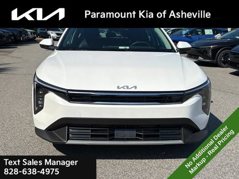 New 2026 Kia K4 EX FWD image 2