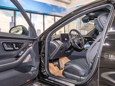 New 2026 Mercedes-Benz S 580 4MATIC Sedan image 13