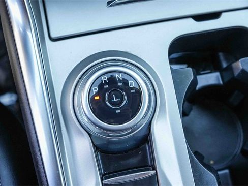 Used 2023 Ford Explorer XLT w/ Equipment Group 202A image 24