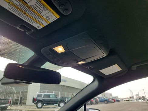 Used 2019 Lincoln MKC Select w/ Select Plus Package image 30