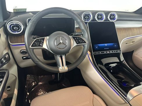 Certified 2026 Mercedes-Benz GLC 300 image 25