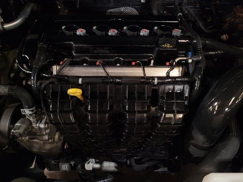 Used 2019 Dodge Journey SE image 30