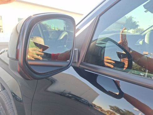 Used 2024 Toyota Tacoma SR5 image 15