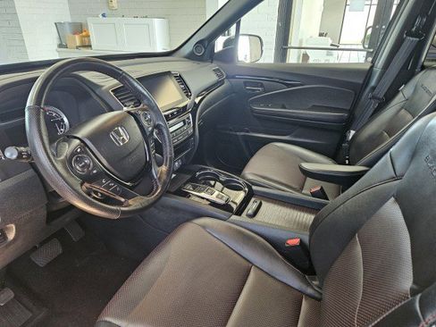 Used 2023 Honda Ridgeline Black Edition image 8