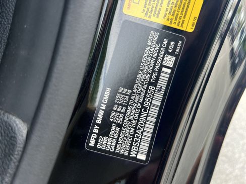 Used 2022 BMW M4 Competition w/ M Carbon Exterior Package RWD image 30