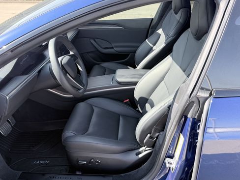 Used 2025 Tesla Model S AWD/4WD image 12