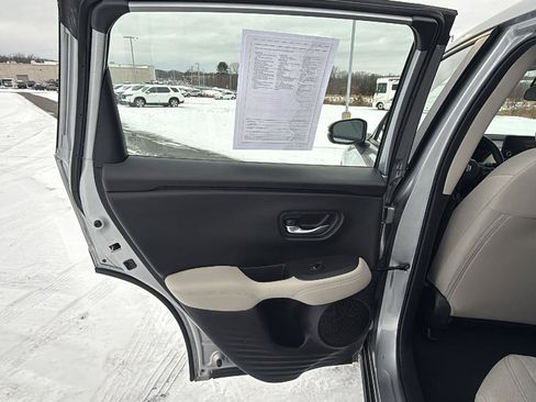 Used 2023 Honda HR-V LX image 22