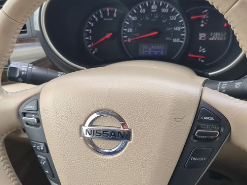 Used 2014 Nissan Quest SV FWD image 14