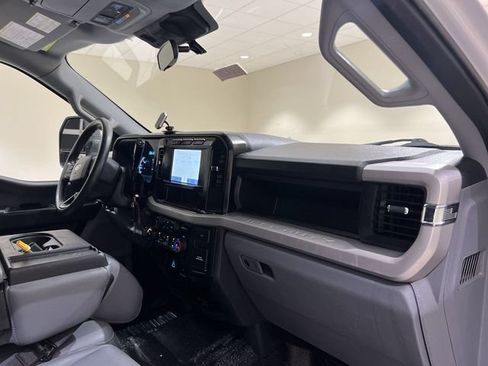 Used 2023 Ford F350 XL AWD/4WD image 23