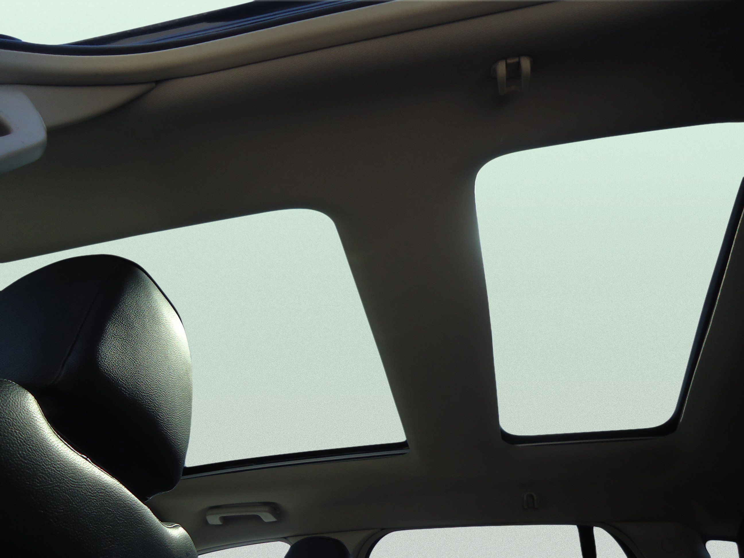 Used 2013 Lincoln MKX AWD image 29