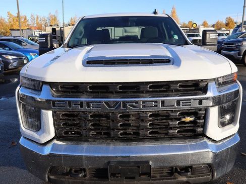Used 2023 Chevrolet Silverado 2500 LT image 8