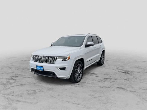 Used 2020 Jeep Grand Cherokee Overland image 4