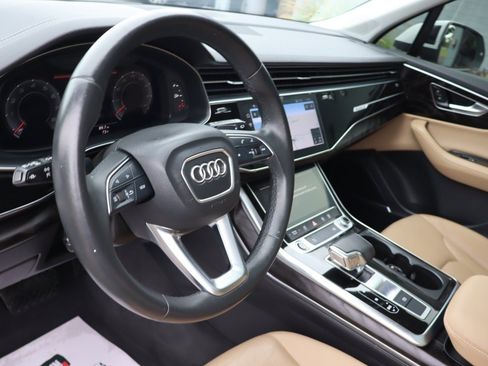 Used 2023 Audi Q7 2.0T Premium Plus w/ Premium Plus Package AWD/4WD image 13