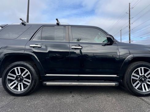 Used 2018 Toyota 4Runner Limited image 18
