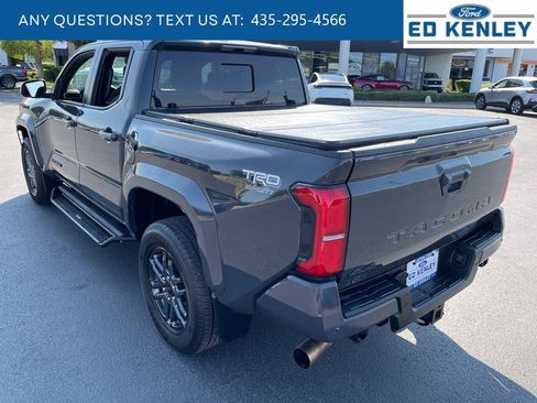 Used 2024 Toyota Tacoma TRD Sport w/ TRD Sport Upgrade Package AWD/4WD image 32