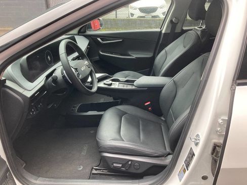 Used 2024 Kia EV6 Wind w/ Wind Technology Package image 9