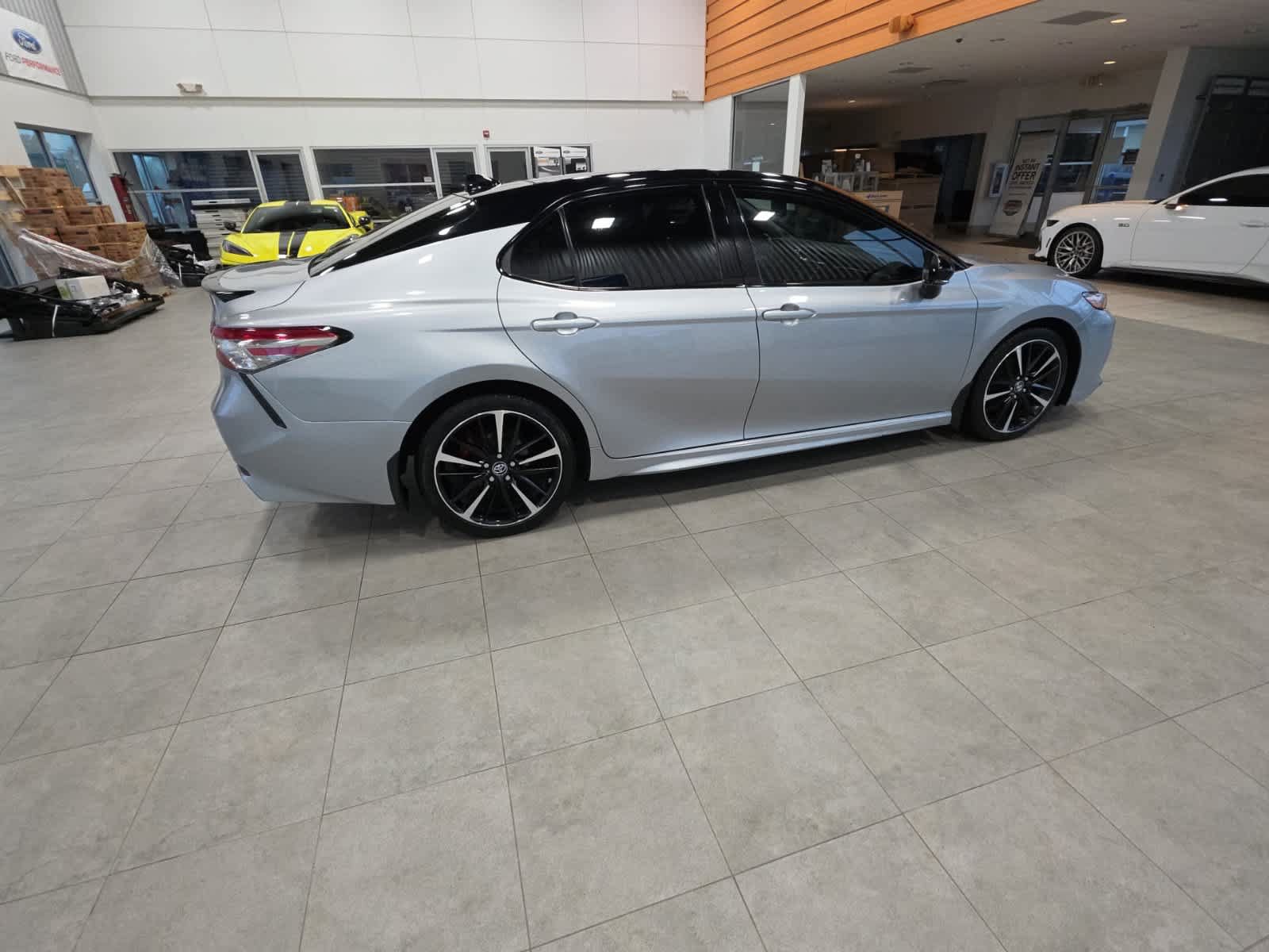 Used 2019 Toyota Camry FWD image 7
