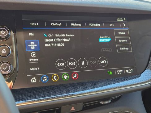 Used 2023 Buick Envision Essence image 22