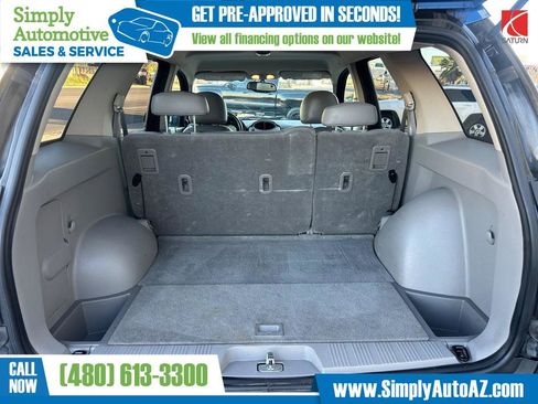 Used 2005 Saturn Vue 2WD V6 w/ Safe & Sound Pkg image 13