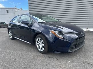 Used 2023 Toyota Corolla LE image 1