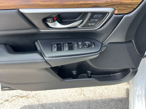 Used 2019 Honda CR-V Touring image 15
