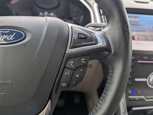 Used 2019 Ford Edge Titanium w/ Equipment Group 301A FWD image 20