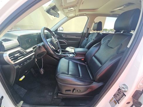 Used 2024 Kia Telluride S w/ S Sunroof Package FWD image 8