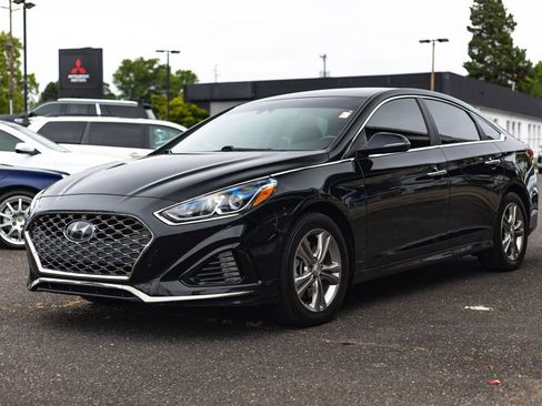 Used 2019 Hyundai Sonata SEL w/ Tech Package 02 FWD image 5