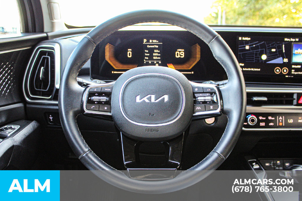 Used 2025 Kia Sorento S w/ Panoramic Sunroof Package FWD image 26