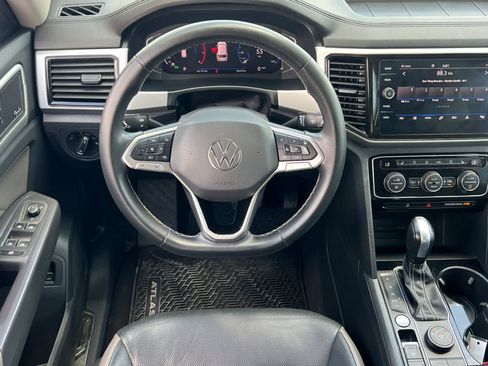 Used 2021 Volkswagen Atlas SEL Premium AWD/4WD image 16