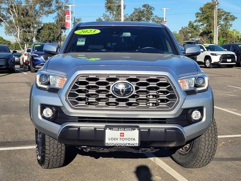 Used 2023 Toyota Tacoma TRD Off-Road w/ Technology Package image 2