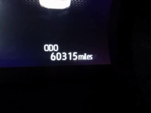 Used 2022 Toyota Avalon XLE image 8