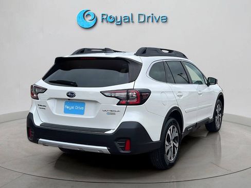 Used 2020 Subaru Outback Limited AWD/4WD image 5