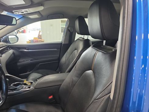 Used 2020 Toyota Camry XLE AWD/4WD image 15