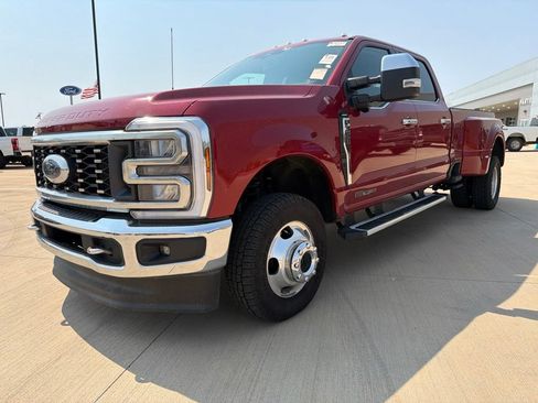 Used 2024 Ford F350 Lariat w/ Chrome Package AWD/4WD image 12