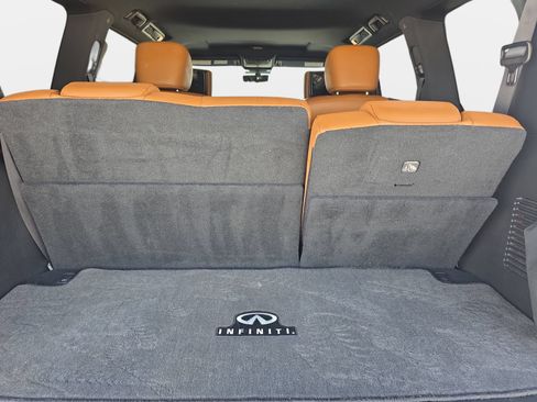 Used 2022 INFINITI QX80 Sensory w/ Cargo Package AWD/4WD image 12