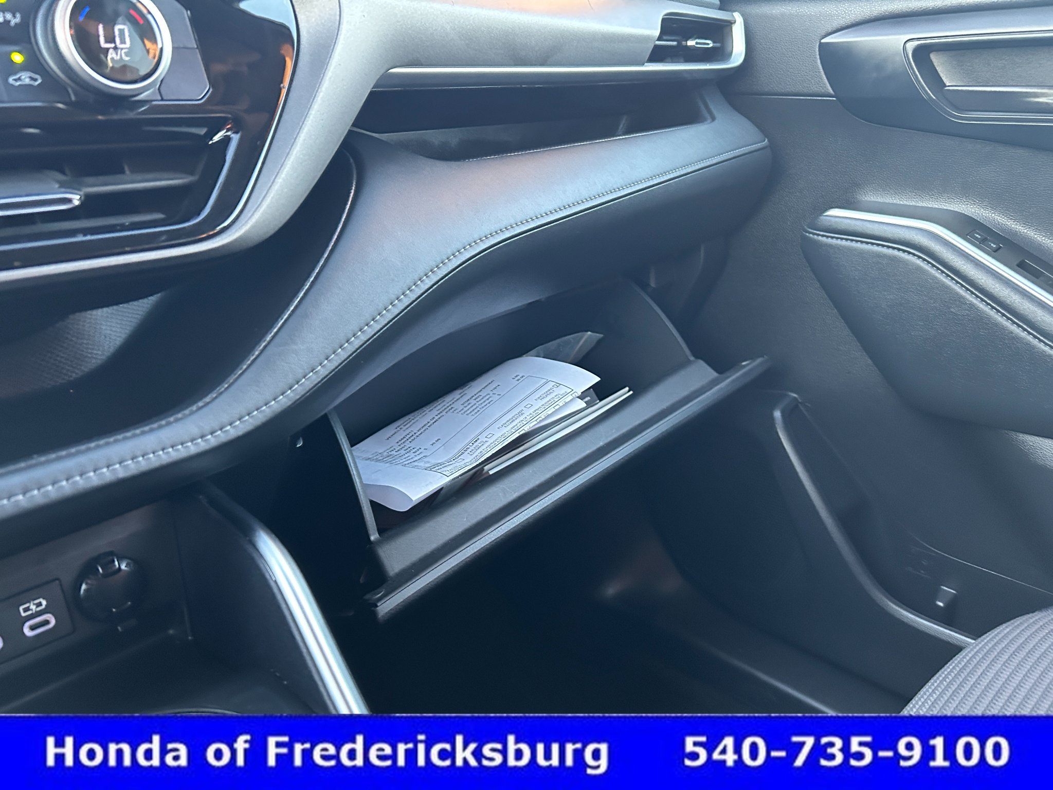 Used 2023 Toyota Highlander LE FWD image 26