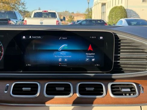 Used 2021 Mercedes-Benz GLE 350 4MATIC image 38